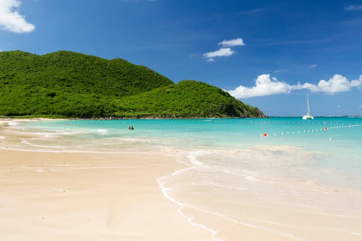 st-martin_118314829_l.webp